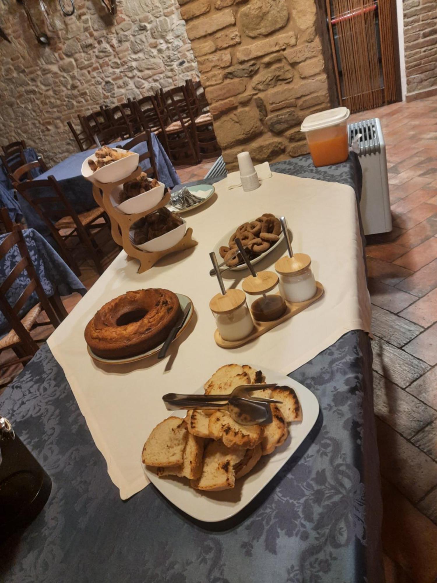Agriturismo Antica Corte Montatteglia Zewnętrze zdjęcie