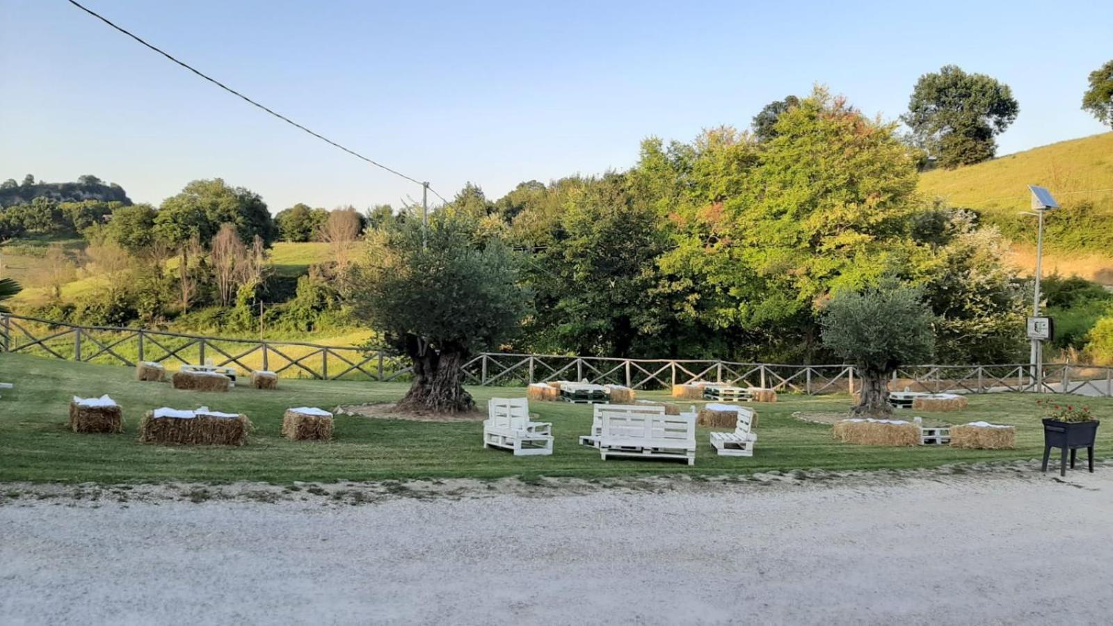 Agriturismo Antica Corte Montatteglia Zewnętrze zdjęcie